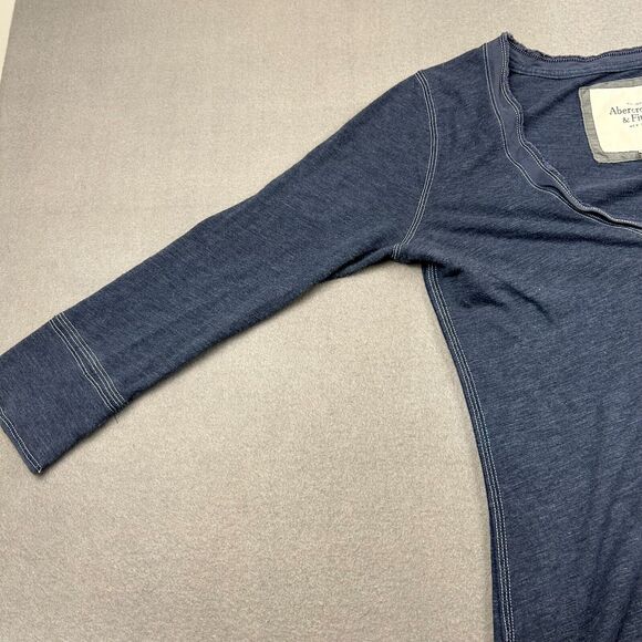 Abercrombie and Fitch Y2K Long V-Neck Tunic T-Shirt 3/4 Sleeves Moose - Picture 5 of 10